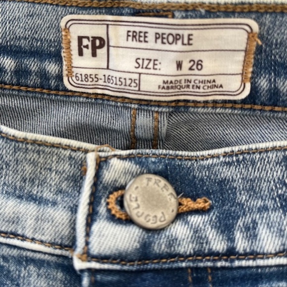 Free People Great Heights Frayed Fringe Hem Skinny Jeans, Hi-Rise NWT - Picture 4 of 10